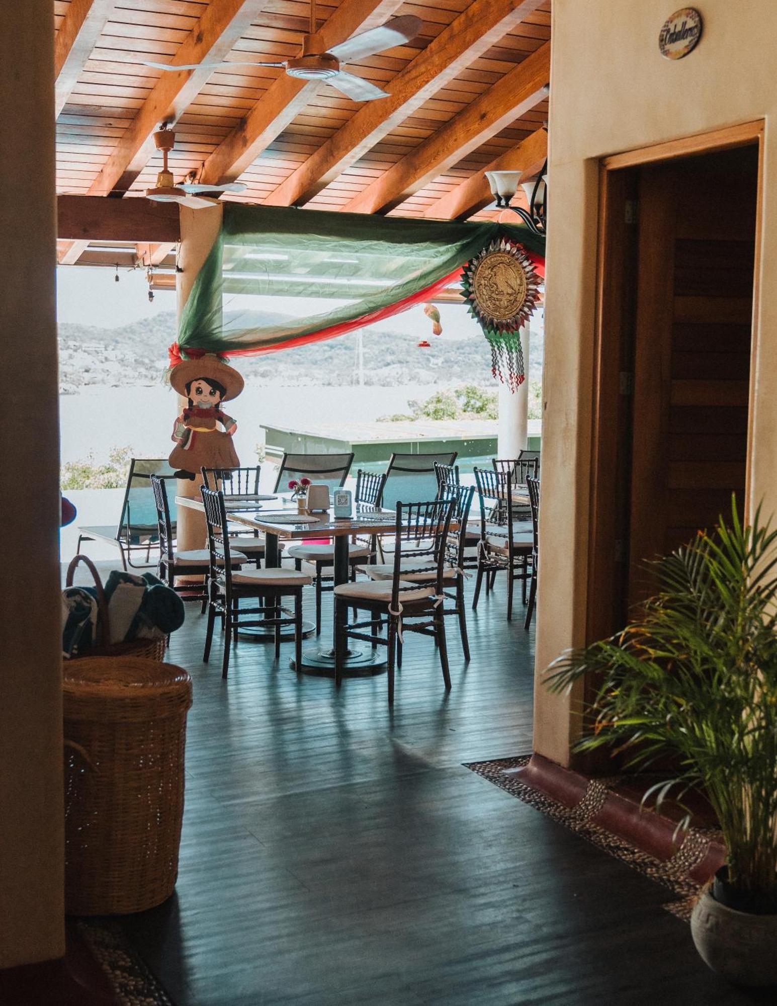 Villa Del Pescador Zihuatanejo Buitenkant foto